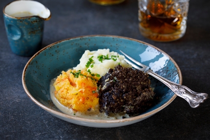 what are neeps haggis and tatties